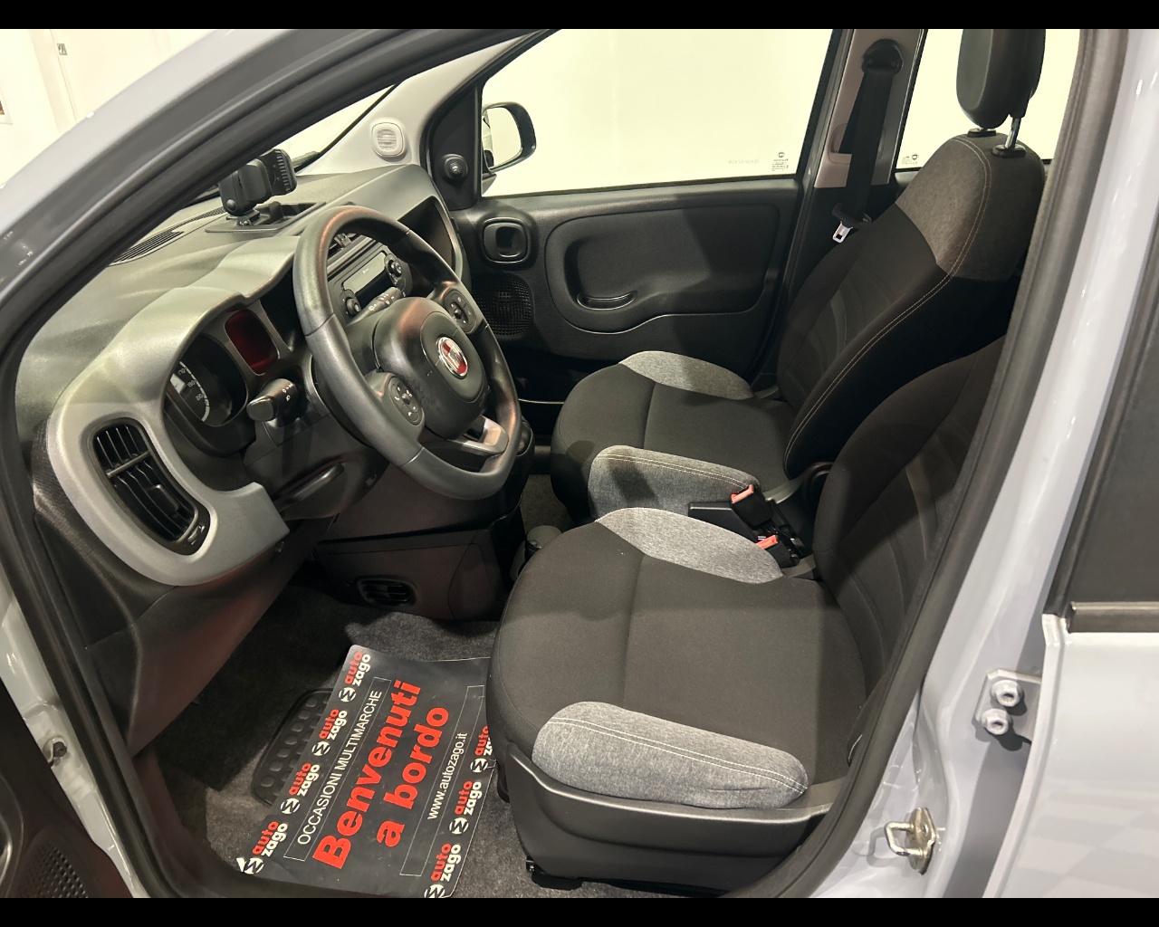 Fiat Panda 3ª serie Panda 1.0 FireFly S&S Hybrid City Life - immagine 8