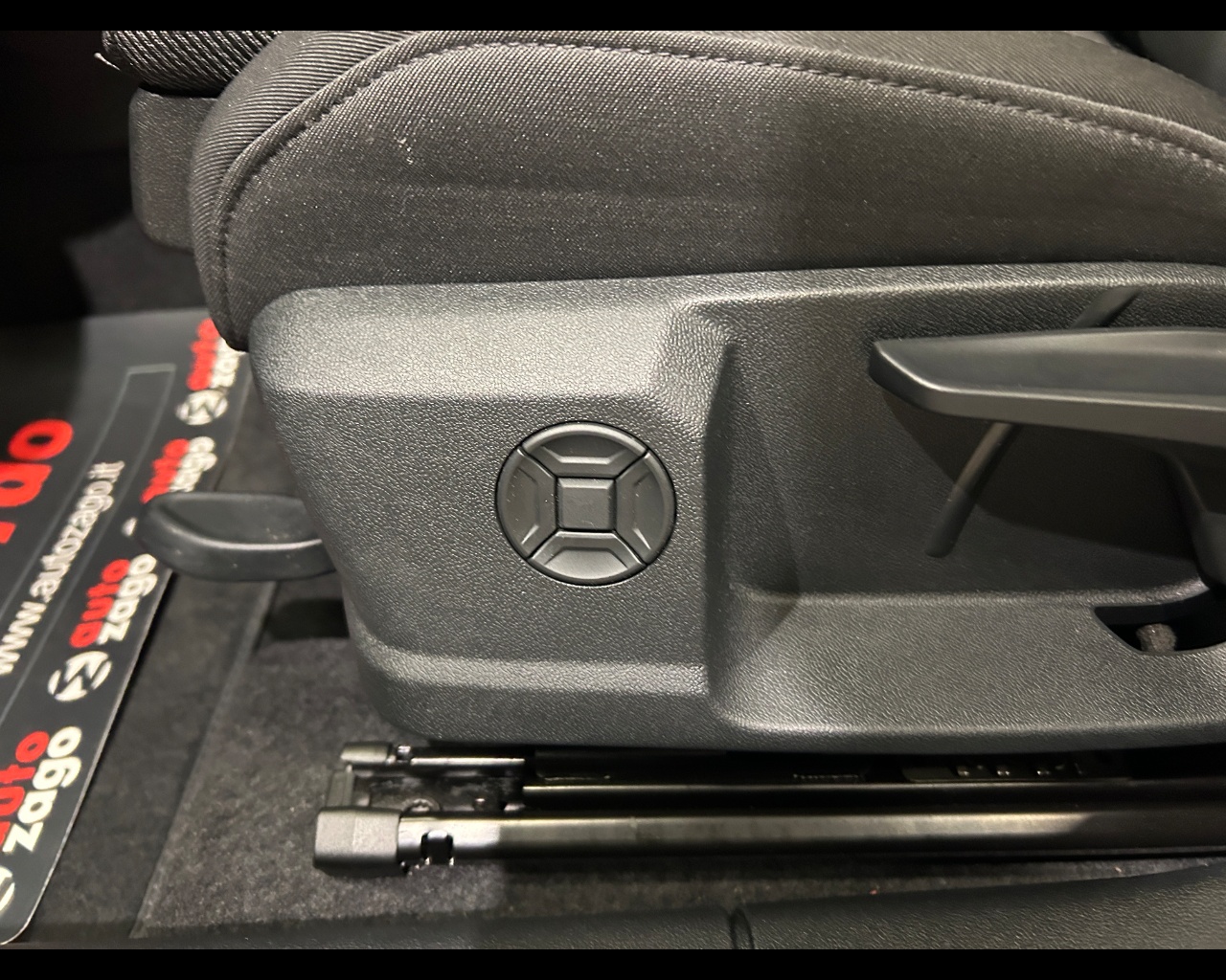 Audi A3 4ª serie A3 SPB 35 TFSI Business Advanced - immagine 24