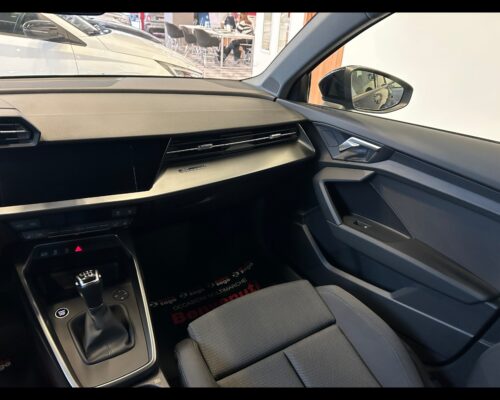 Audi A3 4ª serie A3 SPB 35 TFSI Business Advanced - immagine 32