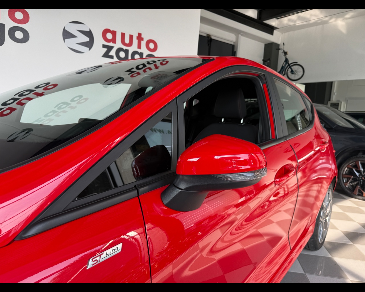 Ford Fiesta 7ª serie - Fiesta 1.0 Ecoboost Hybrid 125 CV DCT 5 po - immagine 4