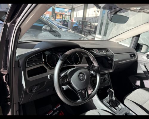Volkswagen Touran 3ª serie Touran 1.6 TDI 115 CV SCR DSG Comfortline BlueMotion Tech. - immagine 11
