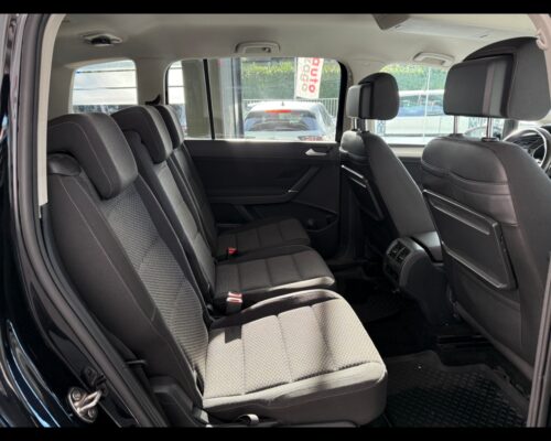 Volkswagen Touran 3ª serie Touran 1.6 TDI 115 CV SCR DSG Comfortline BlueMotion Tech. - immagine 18