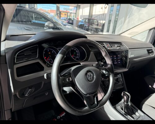 Volkswagen Touran 3ª serie Touran 1.6 TDI 115 CV SCR DSG Comfortline BlueMotion Tech. - immagine 27