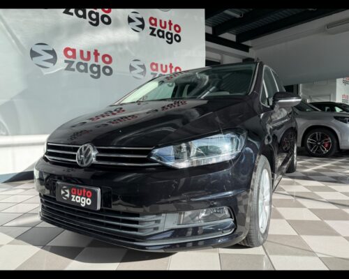 Volkswagen Touran 3ª serie Touran 1.6 TDI 115 CV SCR DSG Comfortline BlueMotion Tech. - immagine 3