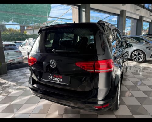 Volkswagen Touran 3ª serie Touran 1.6 TDI 115 CV SCR DSG Comfortline BlueMotion Tech. - immagine 8