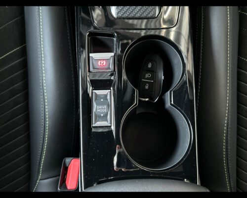 Peugeot 208 2ª serie 208 Hybrid 145 e-DCS6 5 porte GT - immagine 47