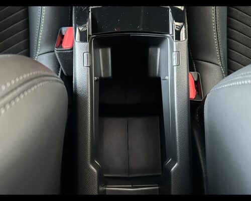Peugeot 208 2ª serie 208 Hybrid 145 e-DCS6 5 porte GT - immagine 48