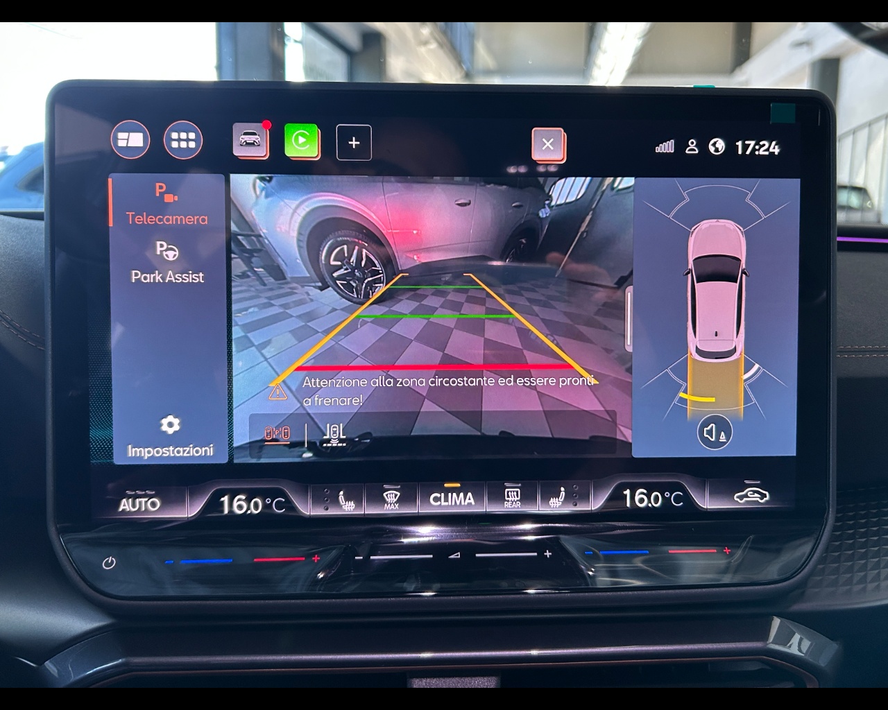 Cupra Leon 1.5 Hybrid 150 CV DSG - immagine 11