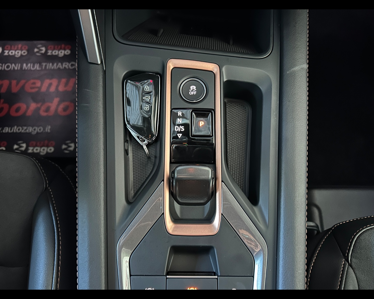 Cupra Leon 1.5 Hybrid 150 CV DSG - immagine 13