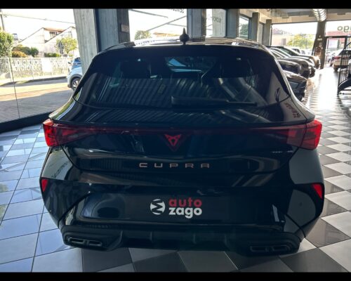 Cupra Leon 1.5 Hybrid 150 CV DSG - immagine 21
