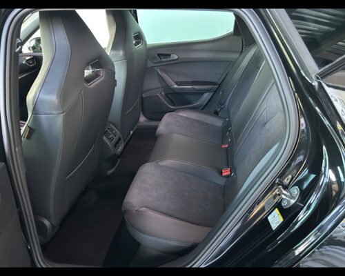 Cupra Leon 1.5 Hybrid 150 CV DSG - immagine 34