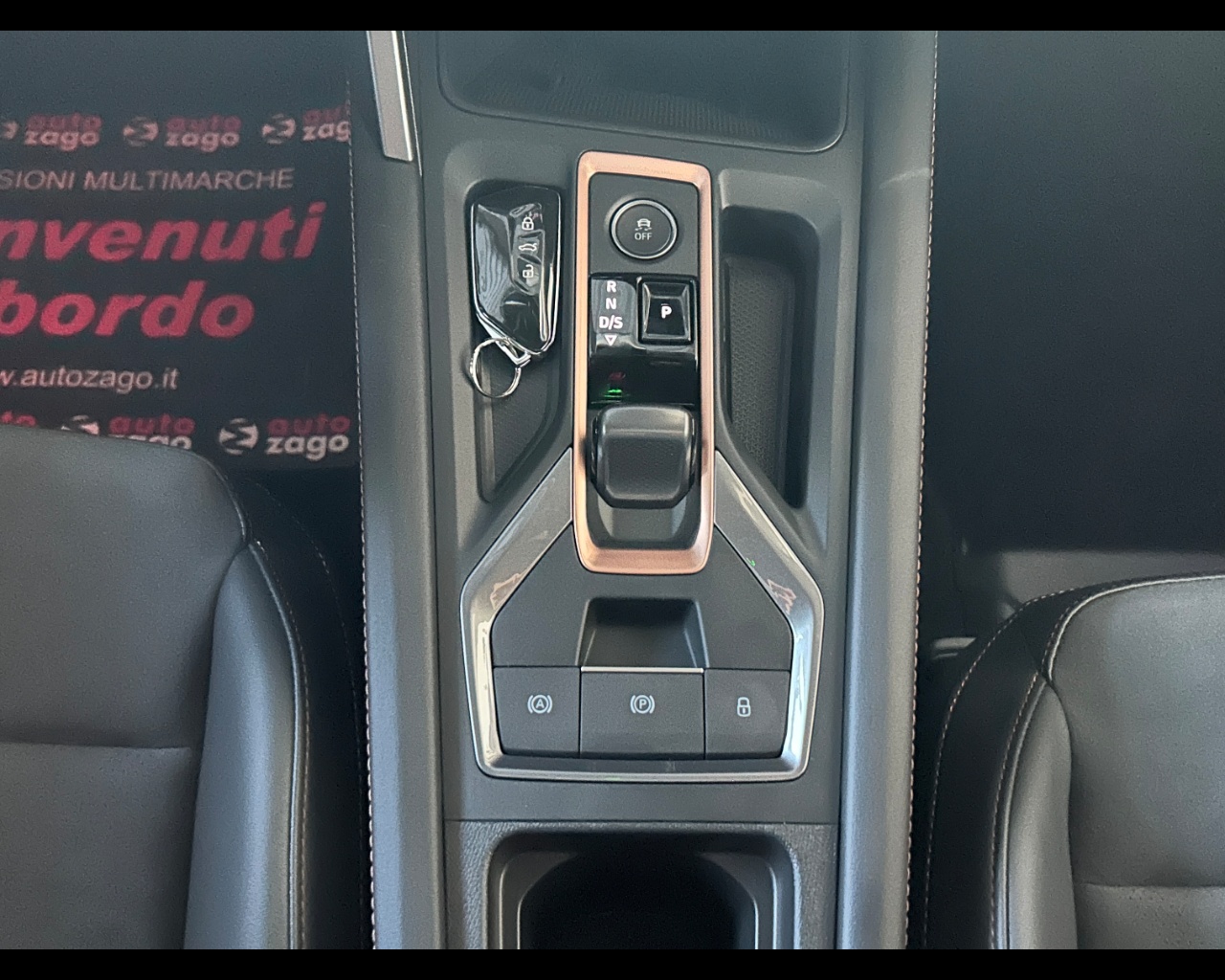 Cupra Leon 1.5 Hybrid 150 CV DSG - immagine 41