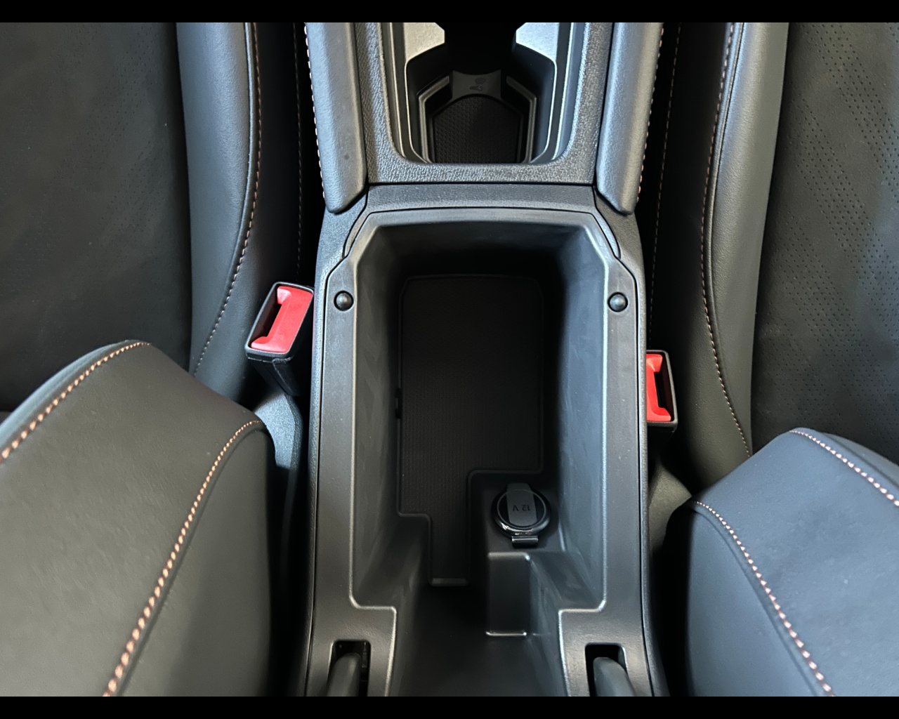 Cupra Leon 1.5 Hybrid 150 CV DSG - immagine 43