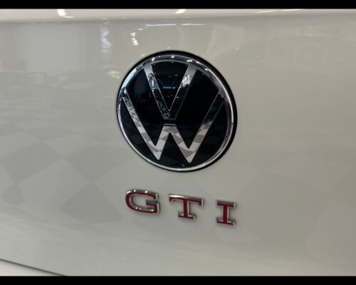 Volkswagen Golf 8ª serie Golf 2.0 TSI GTI DSG - immagine 23