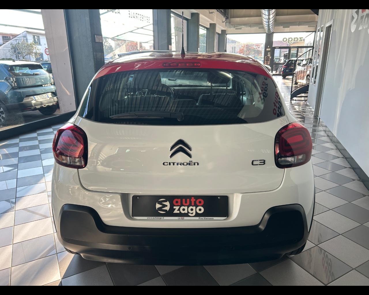 Citroen C3 3ª serie C3 PureTech 83 S&S Shine Pack - immagine 21