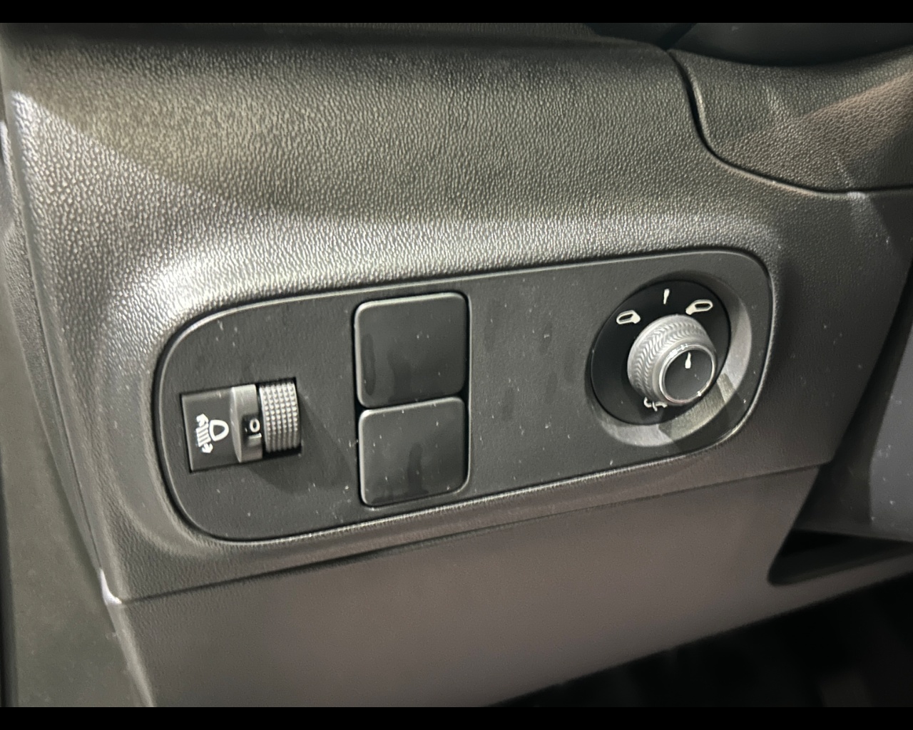 Citroen C3 3ª serie C3 PureTech 83 S&S Shine Pack - immagine 22