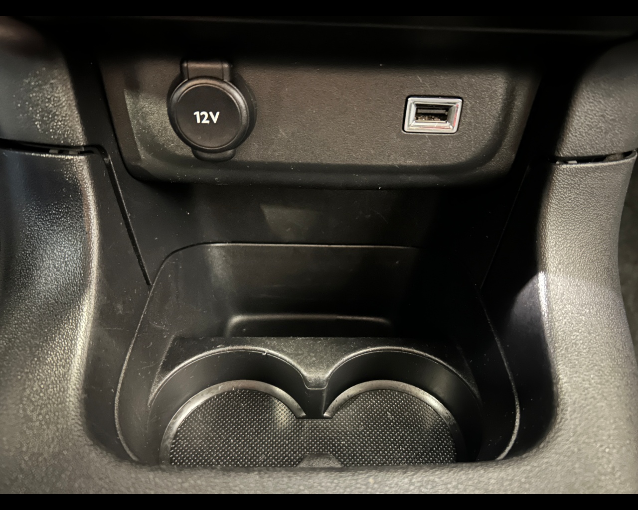 Citroen C3 3ª serie C3 PureTech 83 S&S Shine Pack - immagine 27